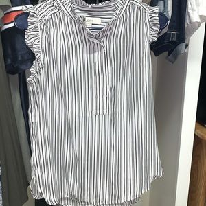 Ruffled tank-top